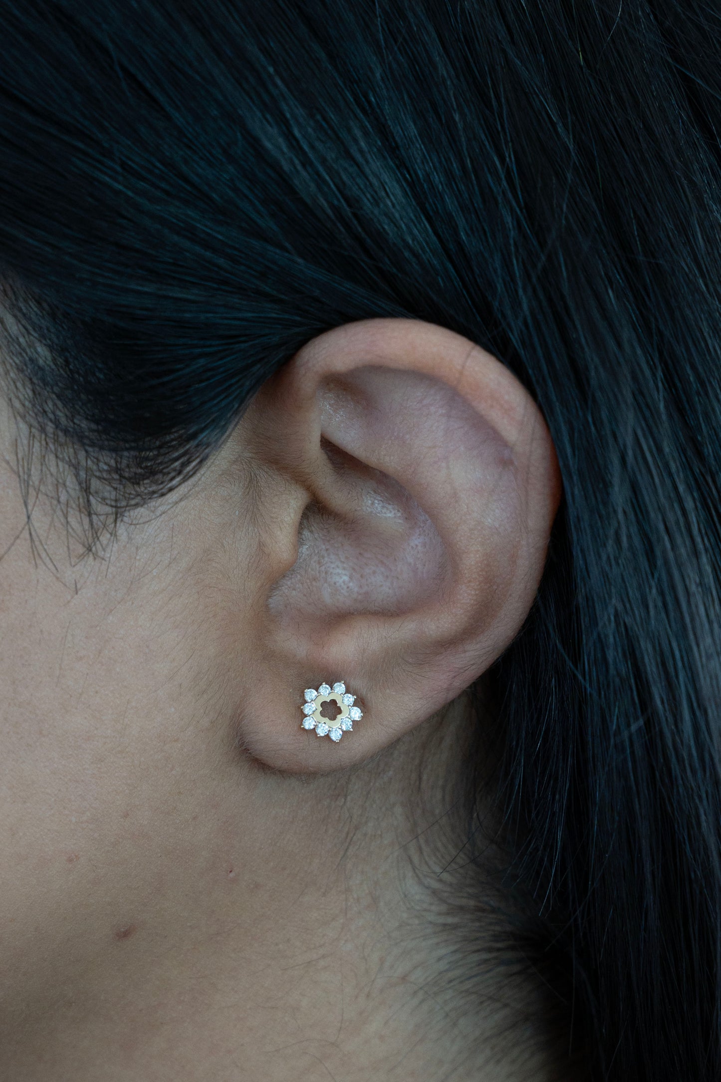 14k Gold Sun Studs