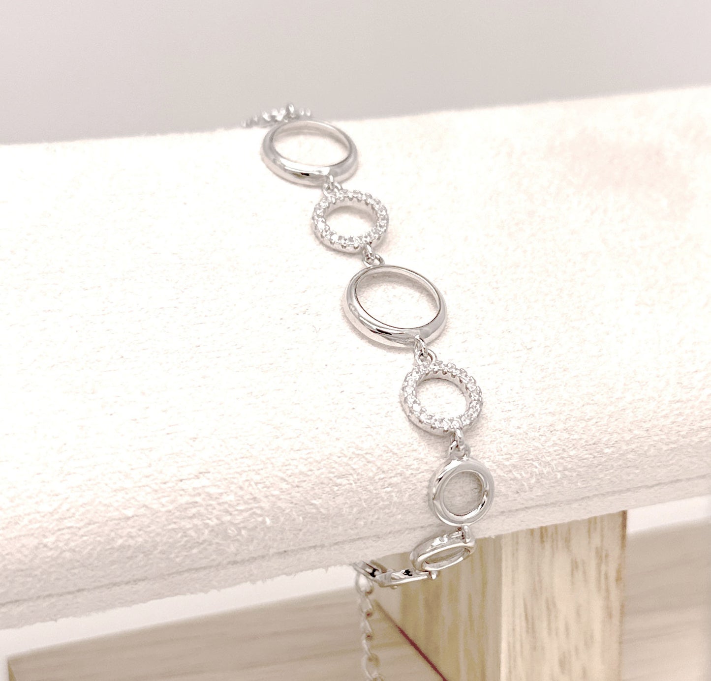 Sterling Silver Circles Bracelet