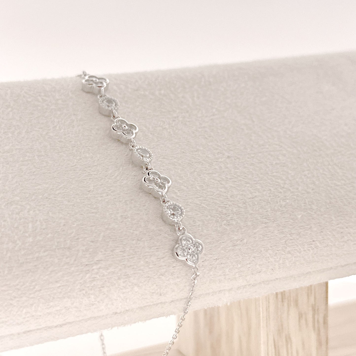Sterling Silver Clover Bracelet
