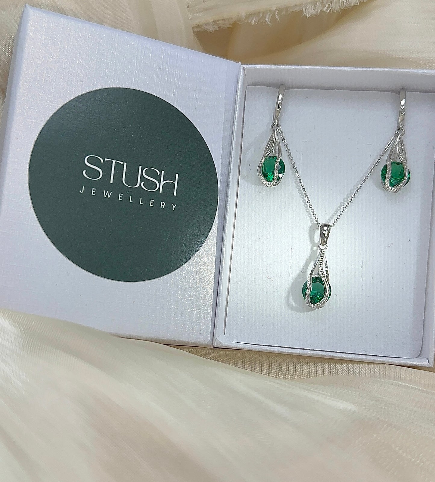 Sterling Silver Emerald Jewelry Set: Necklace & Earrings