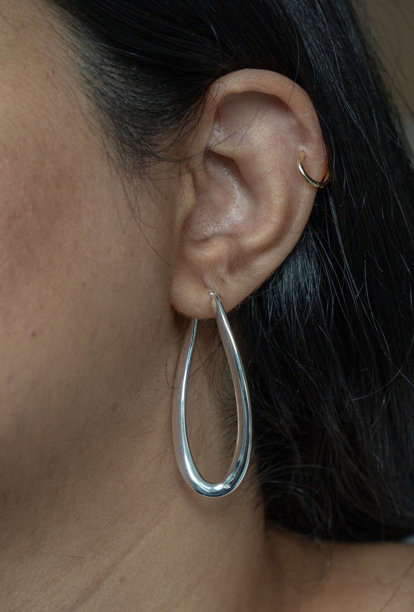 Sterling Silver Oval Curved Tube Hoops