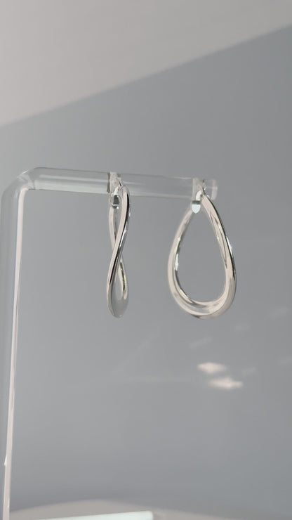 Sterling Silver Round Flat Wavy Hoops